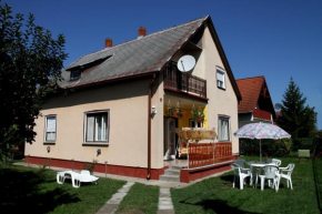 Familia Nyaraló 22 Balatonmariafürdö
